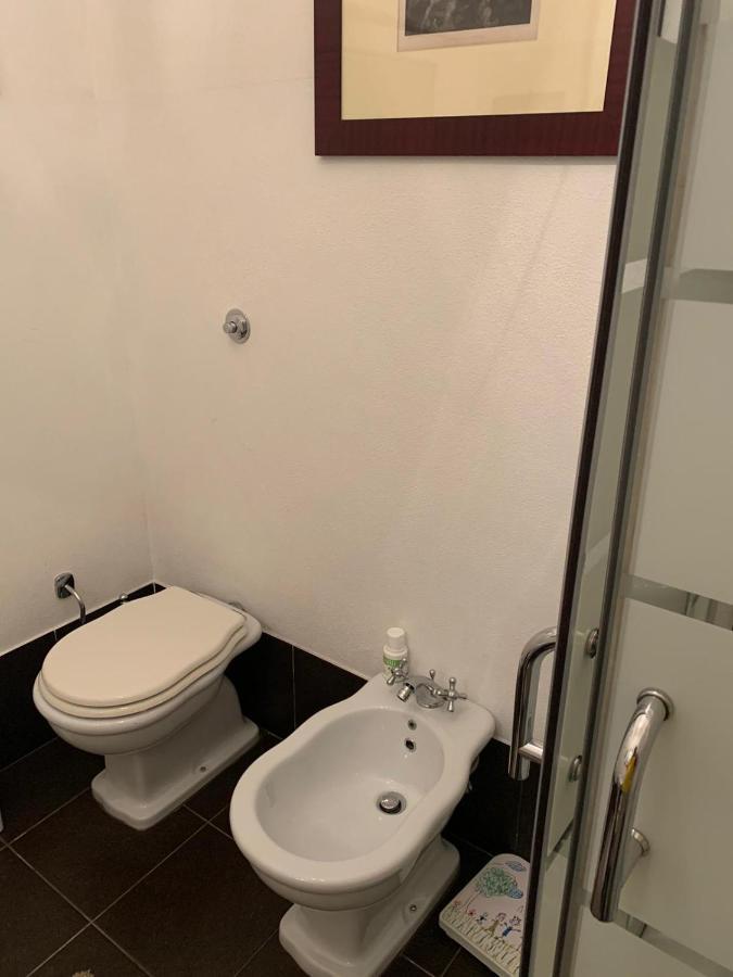 Casa Caterina In Centro Apartman Sindia Kültér fotó