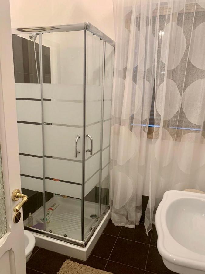 Casa Caterina In Centro Apartman Sindia Kültér fotó