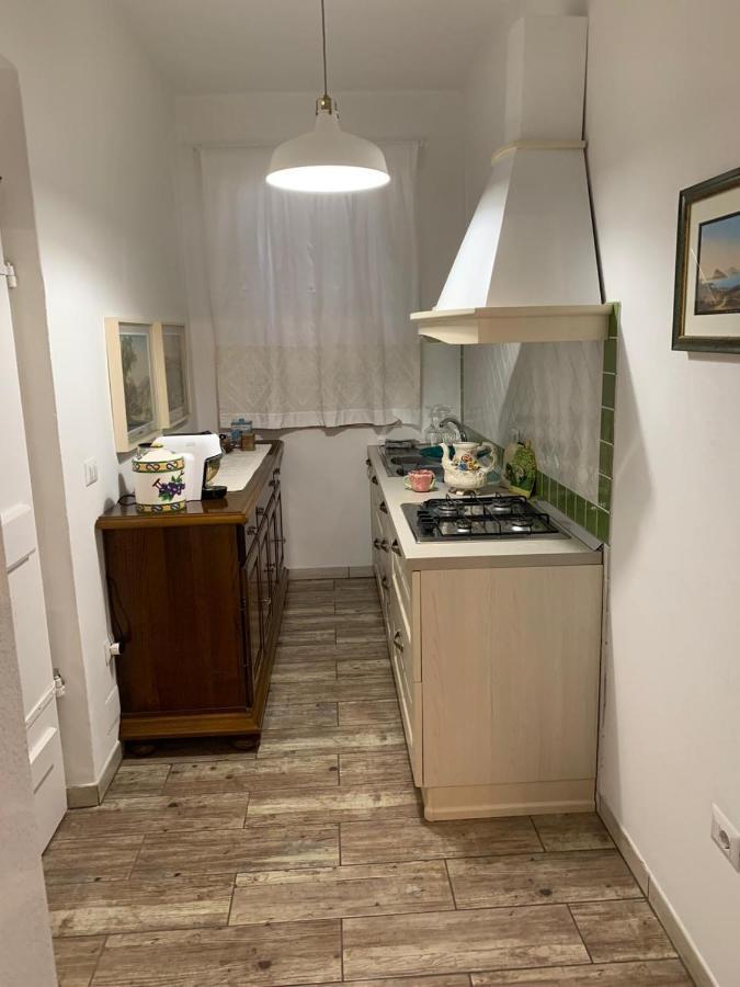 Casa Caterina In Centro Apartman Sindia Kültér fotó